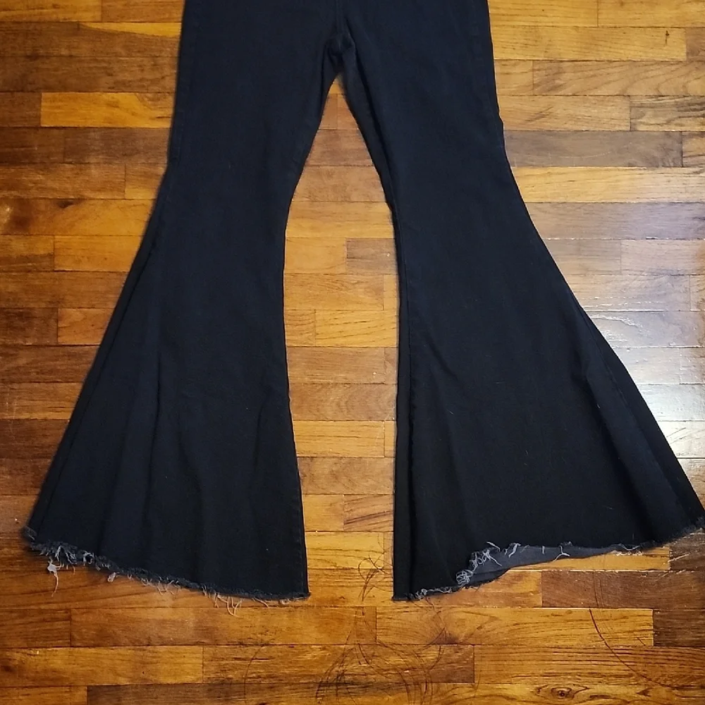 Free People Crvy Ultra High Waist Flare Black Jeans Boho Hippie Raw Hem Lace Up